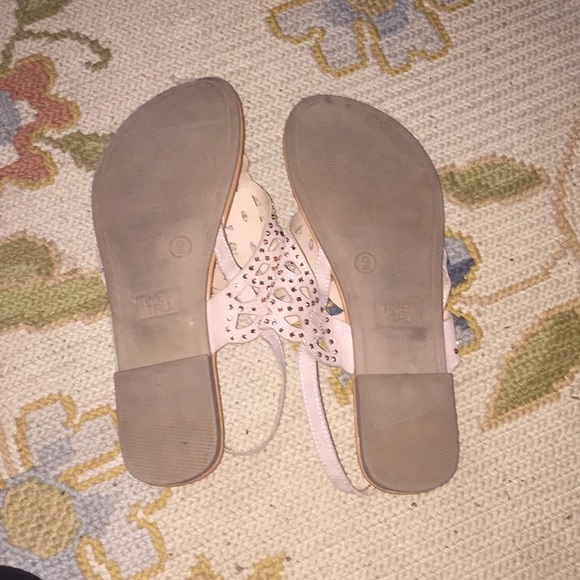 Sandals - Picture 2 of 3